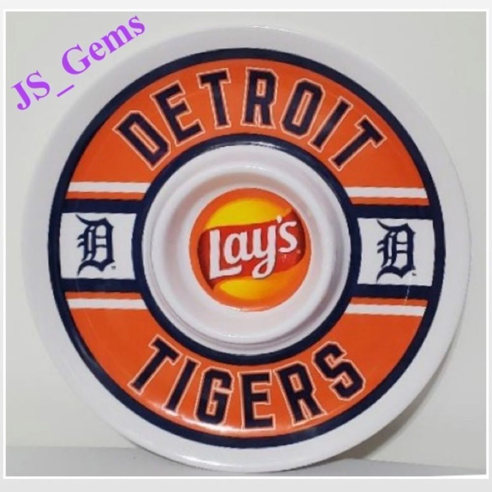 New Without Tags Detroit Tigers Baseball Chip Dip Platter Home